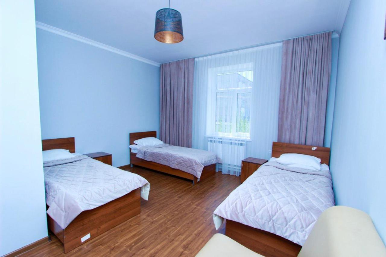 Muras Hotel Karakol Esterno foto